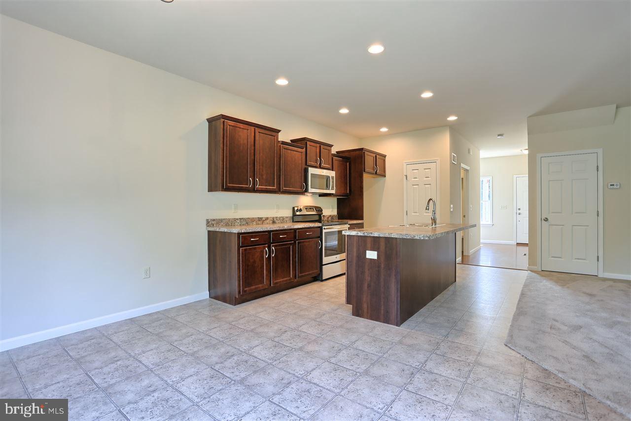 705 Cockley Road, Unit 81 Harrisburg, PA 17111 - Photo 9 of 25 Gallery Image 9