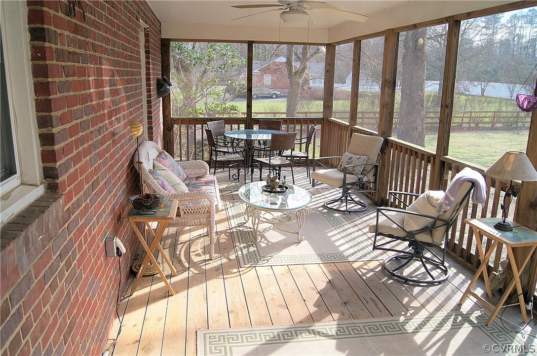 200 Beverly Road Ashland, VA 23005 - Photo 33 of 49 Large screened in porch