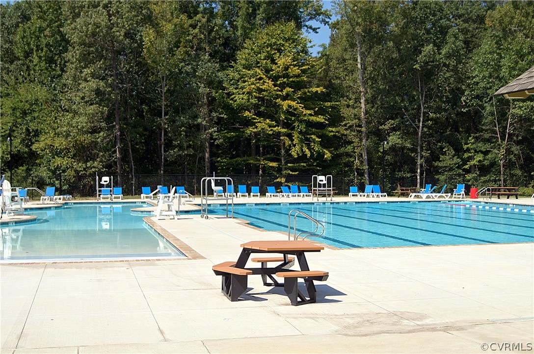 200 Beverly Road Ashland, VA 23005 - Photo 43 of 49 The town pool