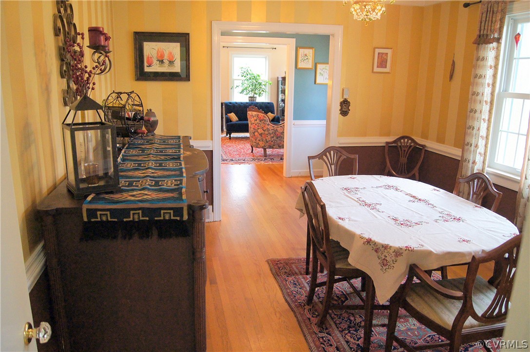 200 Beverly Road Ashland, VA 23005 - Photo 9 of 49 The Dining Room leads to the Eat-in Kitchen