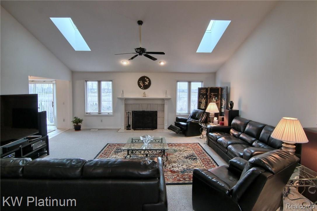 53809 Orson Road New Baltimore, MI 48047 - Photo 2 of 29 Great_Room.jpg