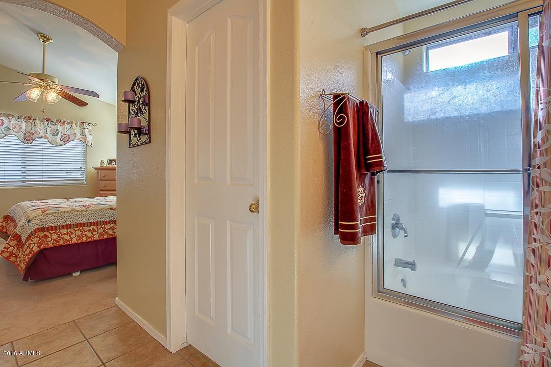 4031 East Timberline Road Gilbert, AZ 85297 - Photo 50 of 77 MASTER BATH 2