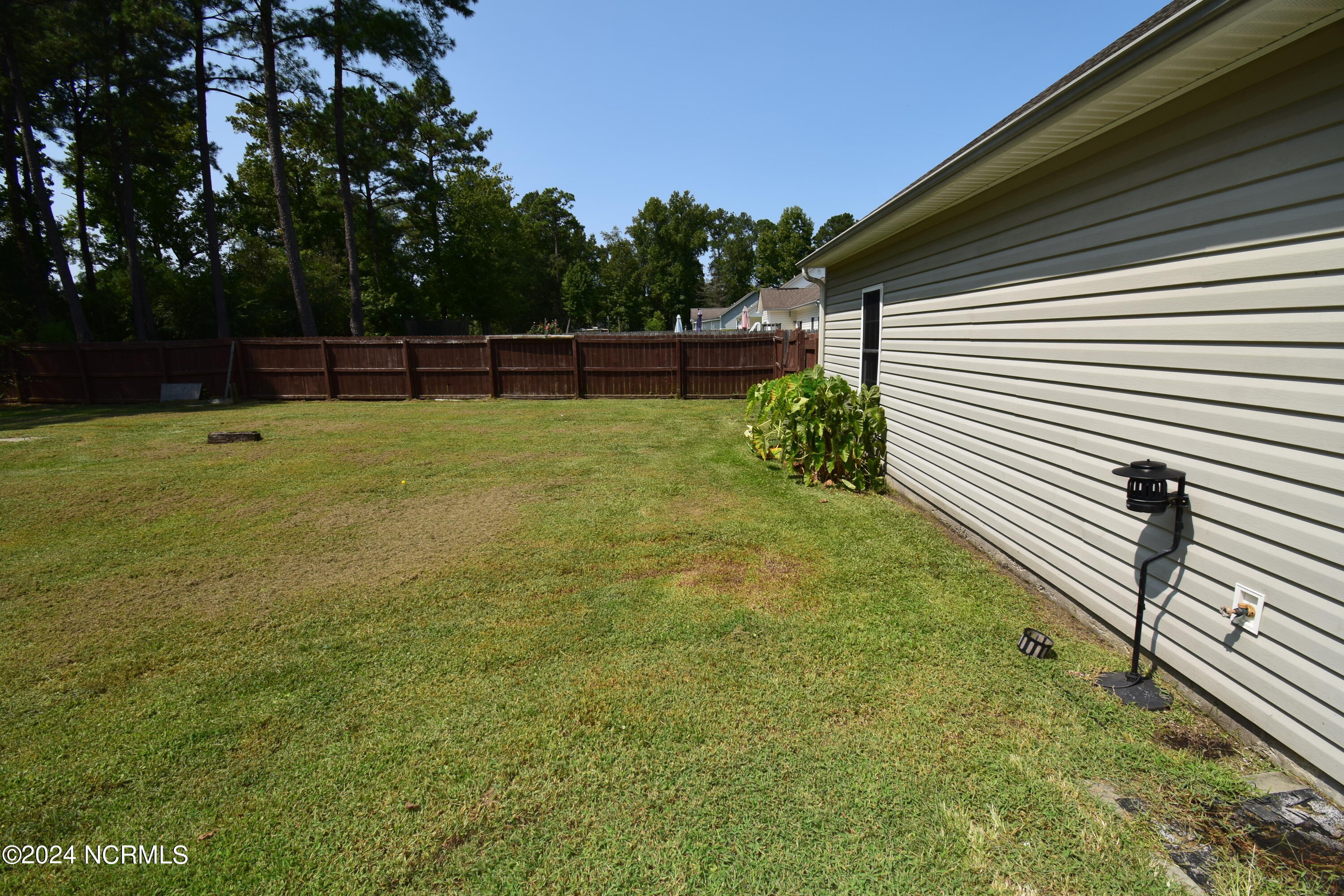 1375 Blue Creek Road Jacksonville, NC 28540 - Photo 39 of 49 DSC_0342