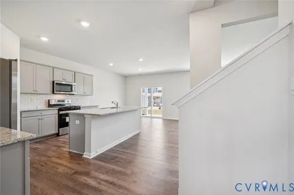 $599,990 | 345 Glenmore Lane, Keswick, VA 22947