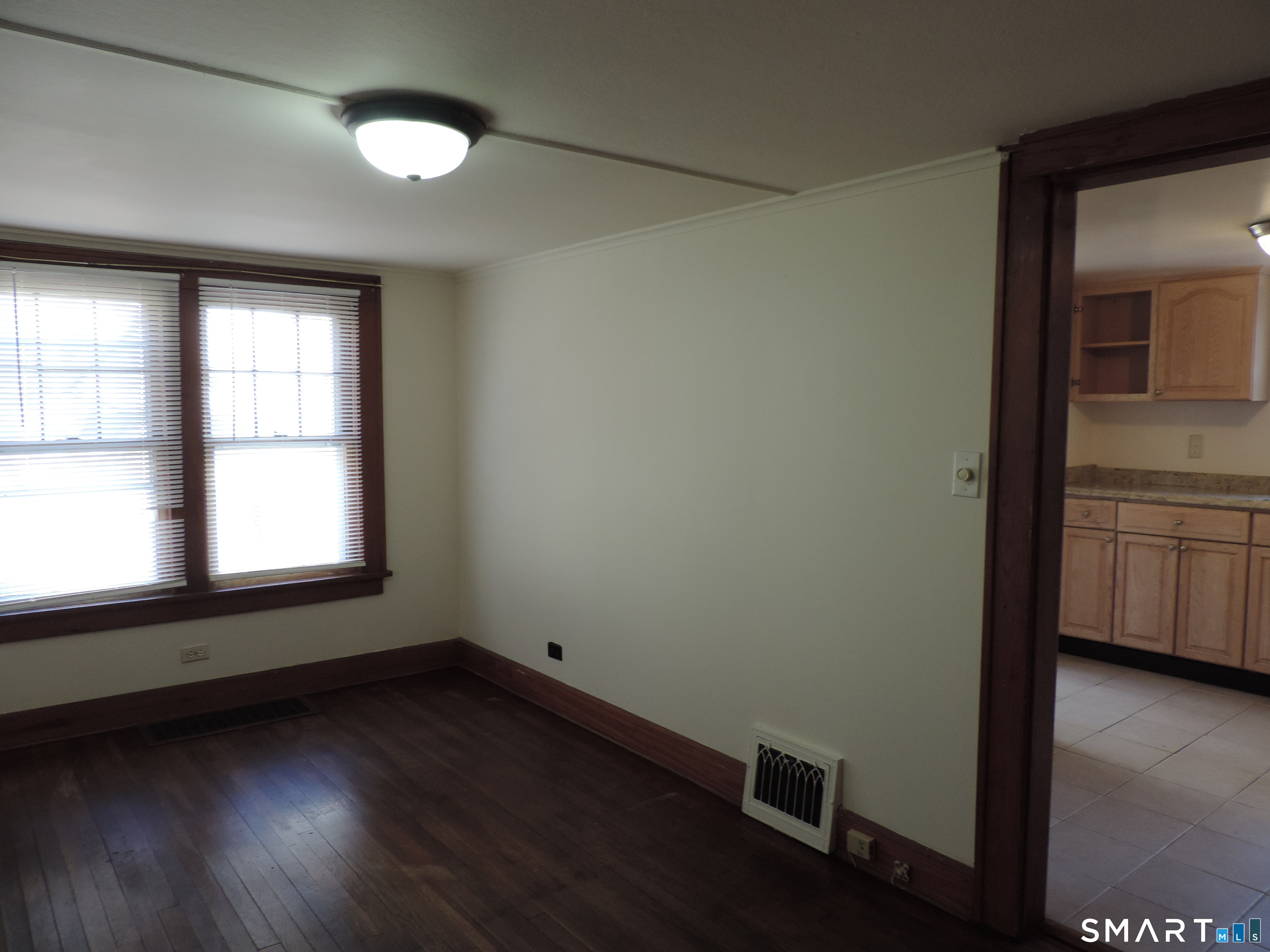 13 Reynolds Road Danbury, CT 06811 - Photo 7 of 23