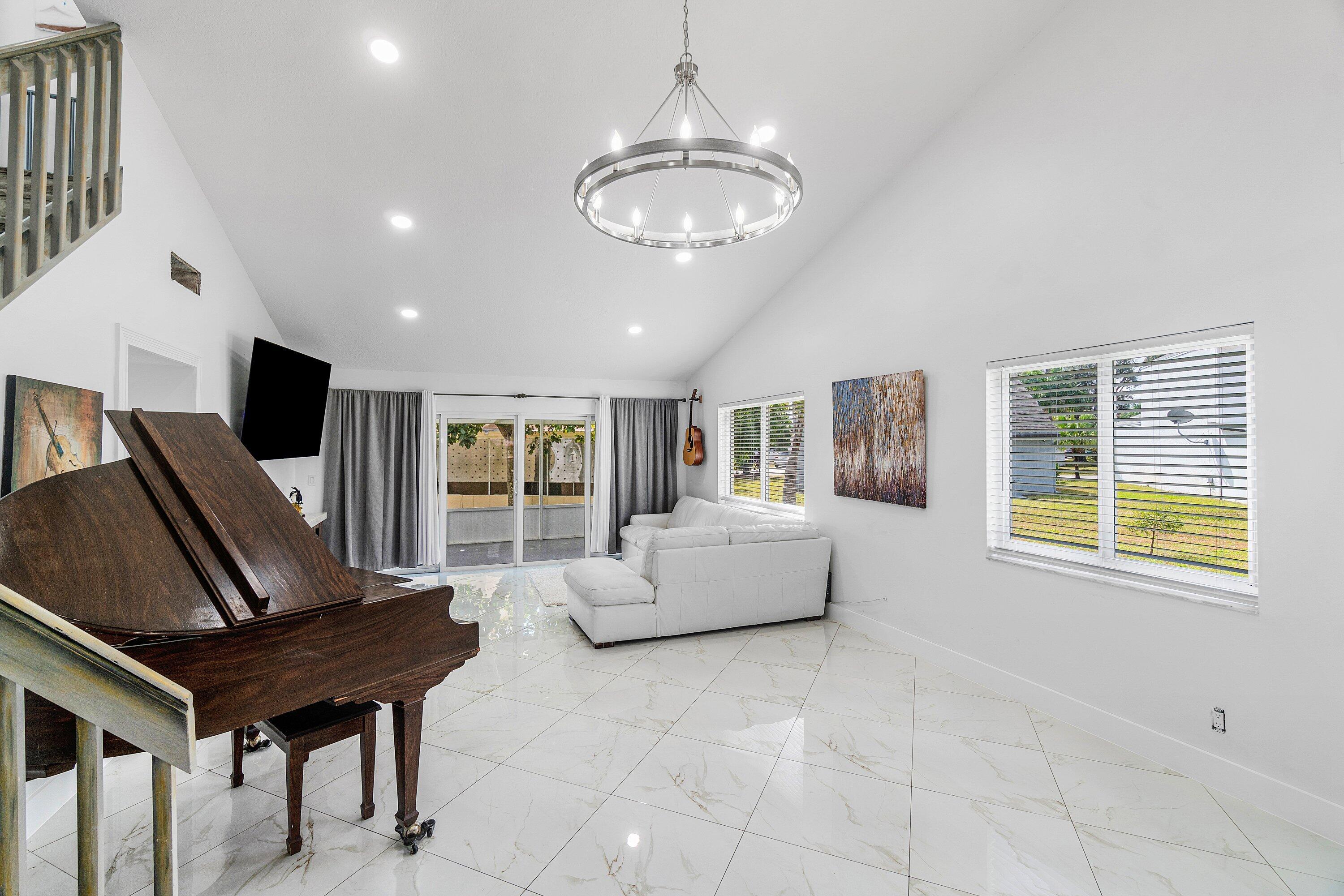 101 Azalea Circle Boynton Beach, FL 33436 - Photo 11 of 40 011-101AzaleaCircle-BoyntonBeach-FL-3343