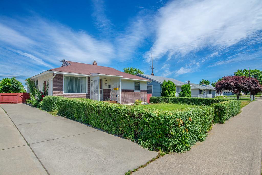 711 East Decatur Avenue Spokane, WA 99208 - Photo 1 of 20 Gallery Image 1