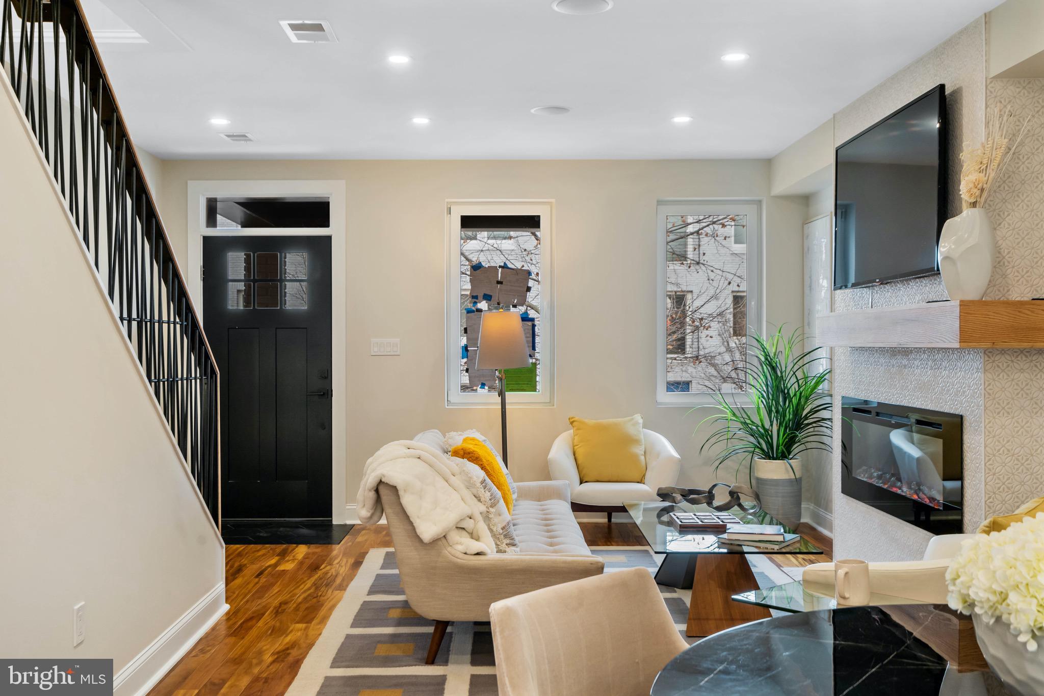 331 W Street Northeast Washington, DC 20002 - Photo 2 of 46