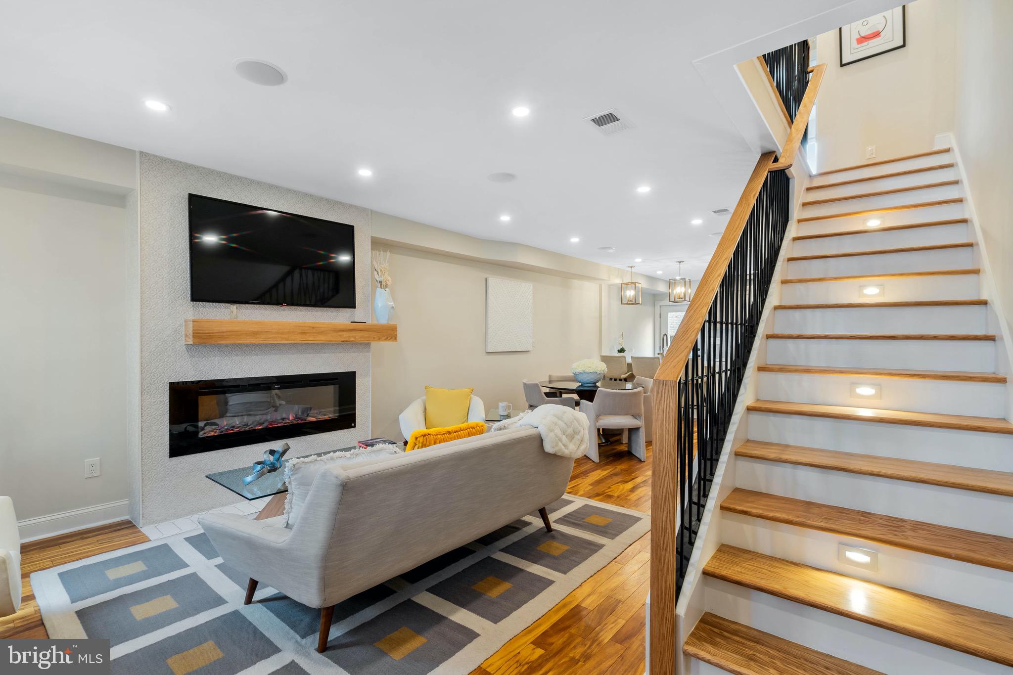 331 W Street Northeast Washington, DC 20002 - Photo 3 of 46