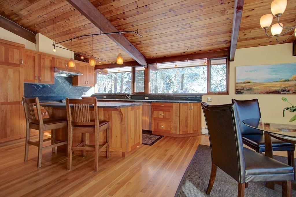 30 Stoney Brook Road Sherborn, MA 01770 - Photo 5 of 40 Gallery Image 5