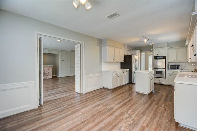 $2,500 | 6206 Rippling Hollow Drive, Spring, TX 77379