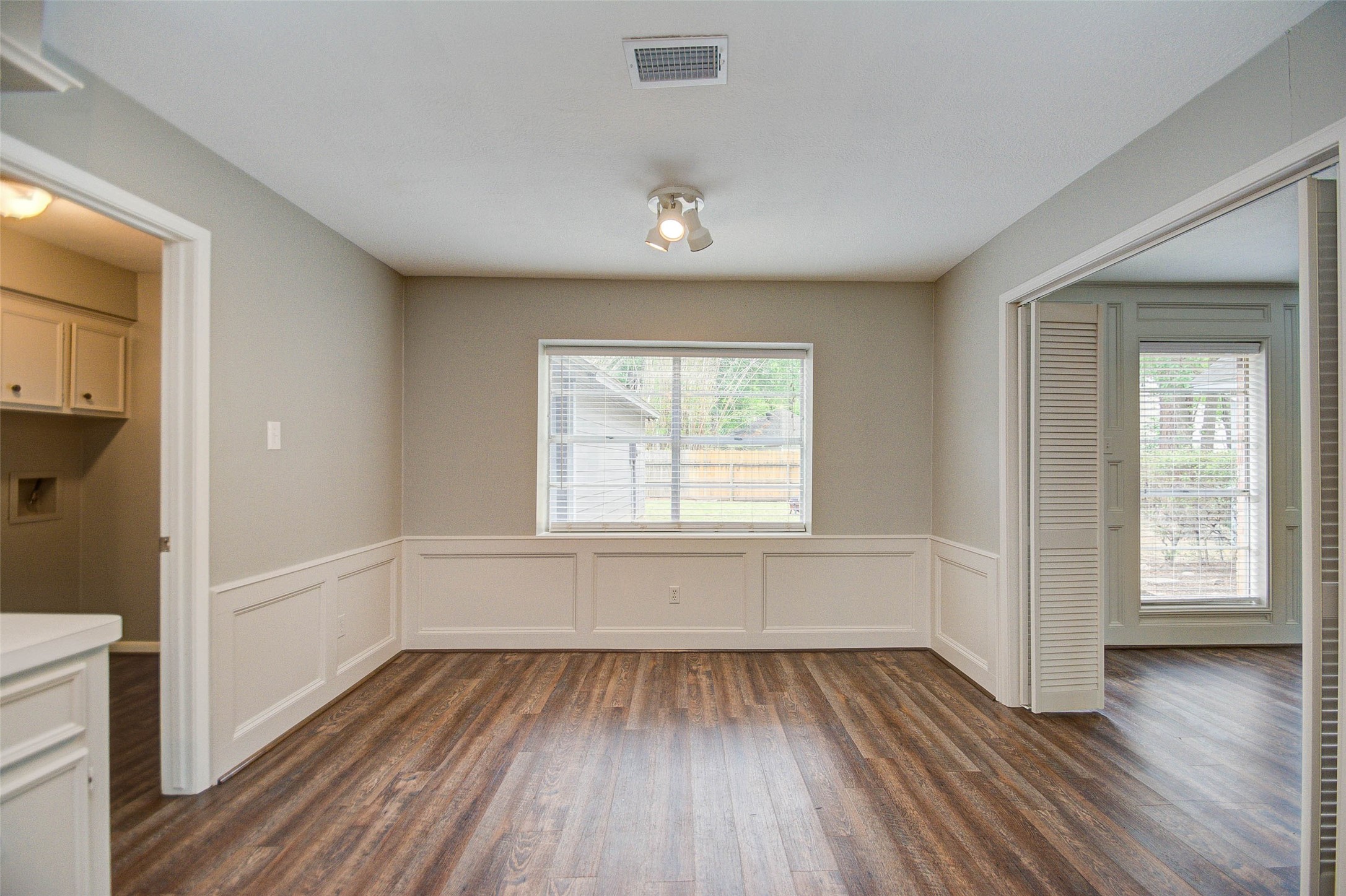 6206 Rippling Hollow Drive Spring, TX 77379 - Photo 7 of 27