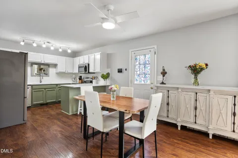 $325,000 | 313 Pittsboro Street, Fuquay-Varina, NC 27526