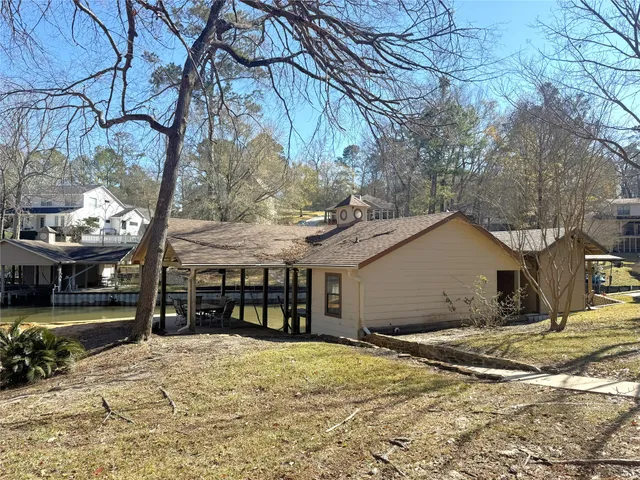 $549,000 | 210 Harbor Run Drive, Coldspring, TX 77331