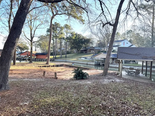 $549,000 | 210 Harbor Run Drive, Coldspring, TX 77331