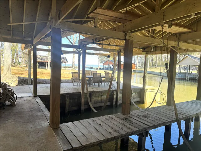 $549,000 | 210 Harbor Run Drive, Coldspring, TX 77331