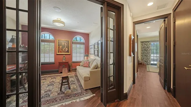 $3,100,000 | 420 Golden Gate Point, Unit 200A, Sarasota, FL 34236