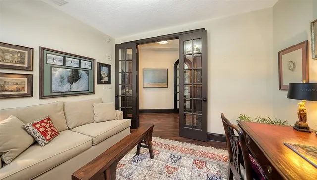 $3,100,000 | 420 Golden Gate Point, Unit 200A, Sarasota, FL 34236