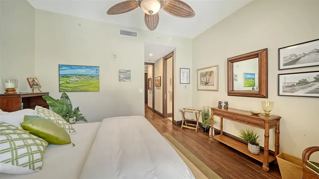 $3,100,000 | 420 Golden Gate Point, Unit 200A, Sarasota, FL 34236