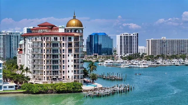 $3,100,000 | 420 Golden Gate Point, Unit 200A, Sarasota, FL 34236