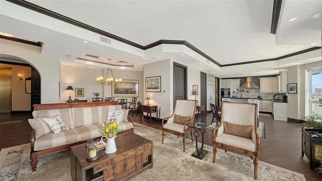 $3,100,000 | 420 Golden Gate Point, Unit 200A, Sarasota, FL 34236