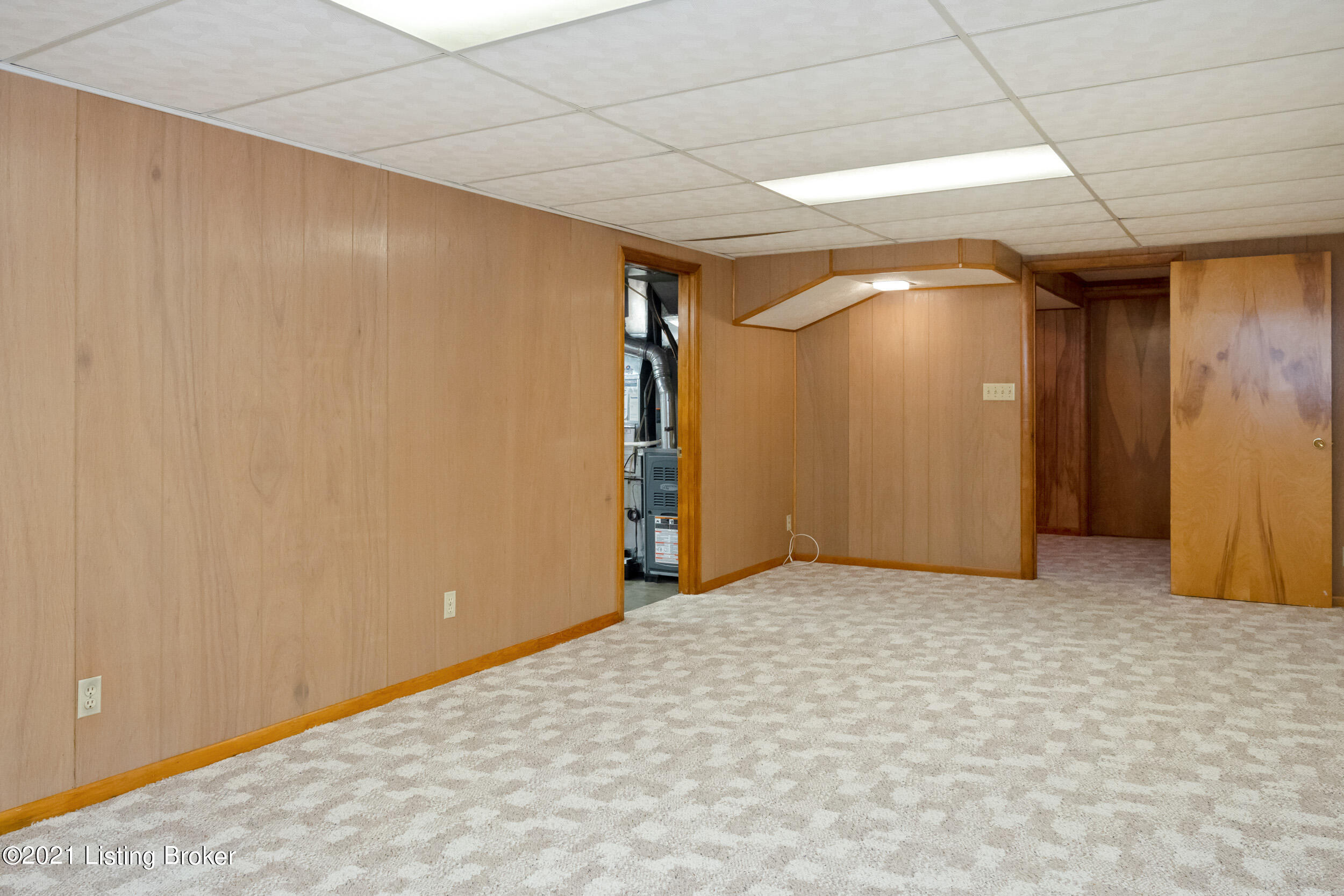 2102 Janlyn Road Louisville, KY 40299 - Photo 32 of 44 2102 Janlyn Rd-43
