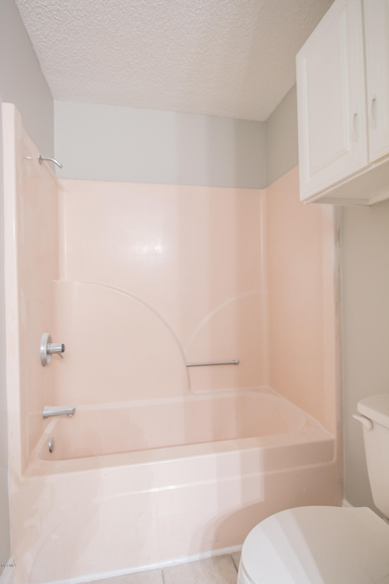 515 Magnolia Road, Unit H Lumberton, MS 39455 - Photo 25 of 39 Full Bath