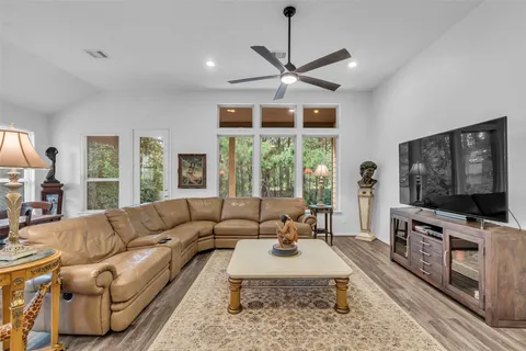 $375,000 | 2012 Elkington Circle, Conroe, TX 77304