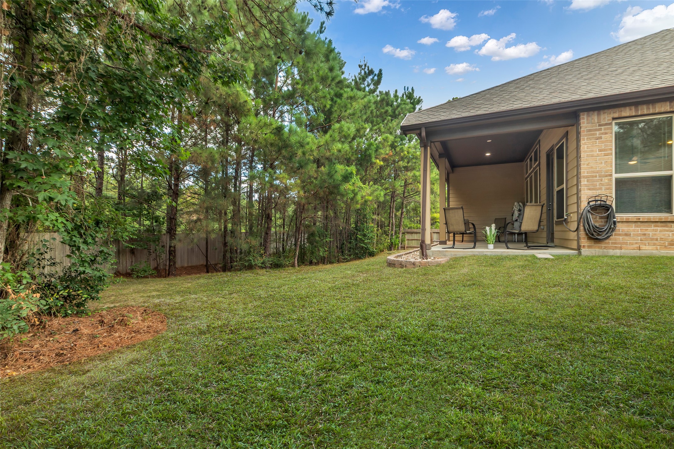 2012 Elkington Circle Conroe, TX 77304 - Photo 34 of 36