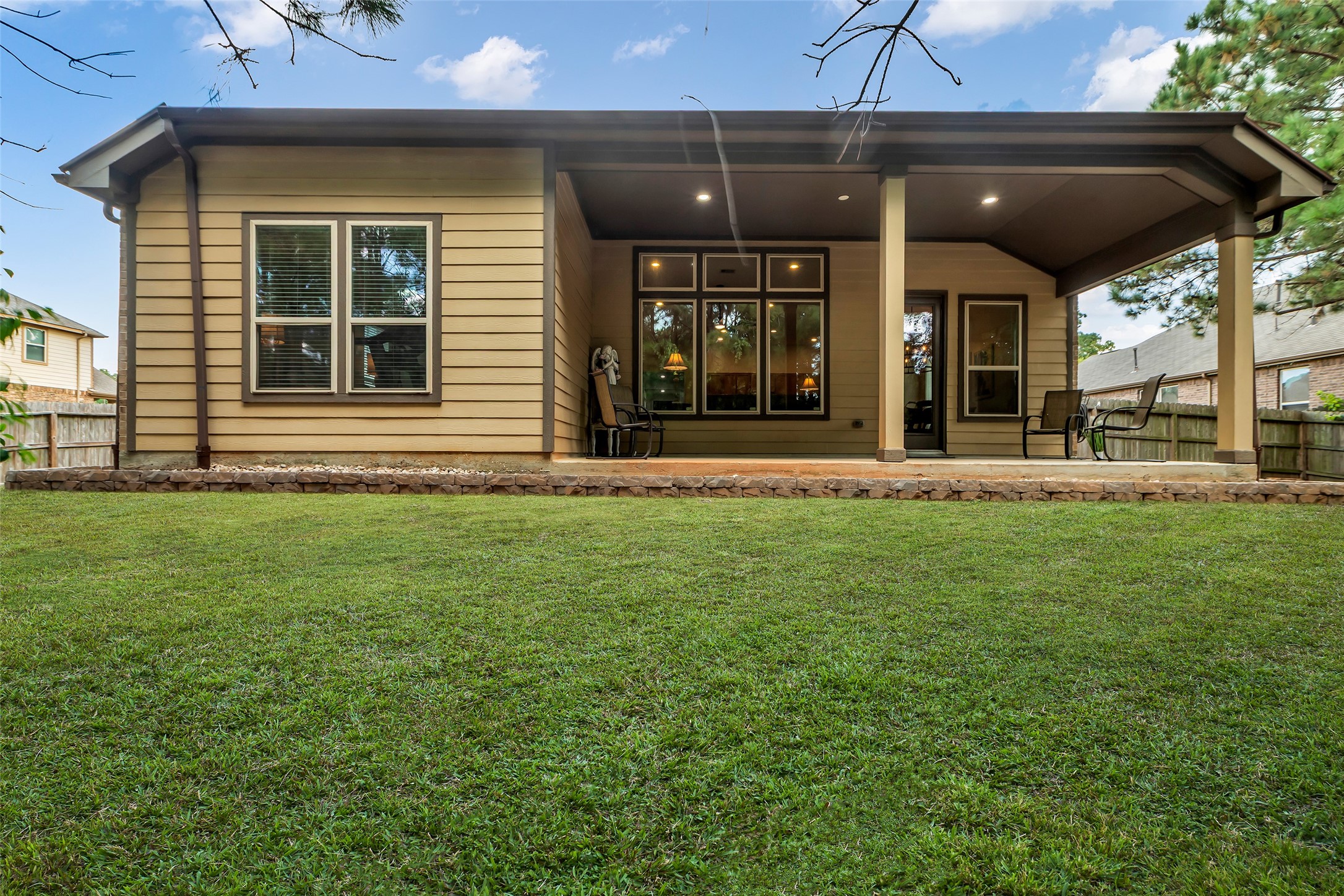 2012 Elkington Circle Conroe, TX 77304 - Photo 35 of 36