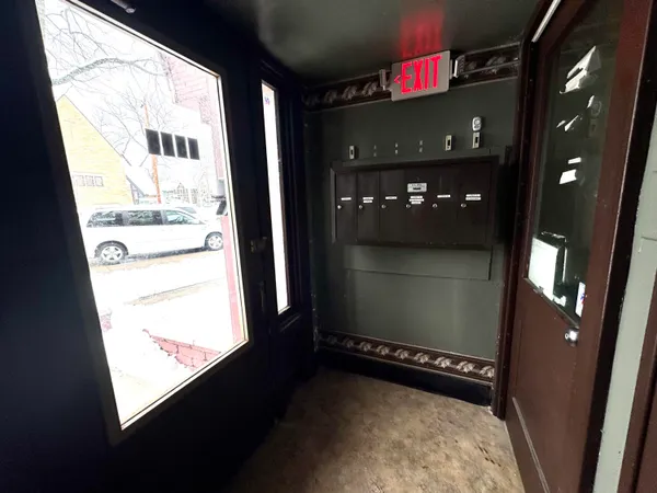 $775 | 1515 Taylor Avenue, Unit 4, Racine, WI 53403