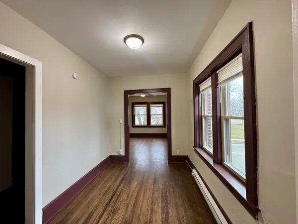 $750 | 1515 Taylor Avenue, Unit 4, Racine, WI 53403