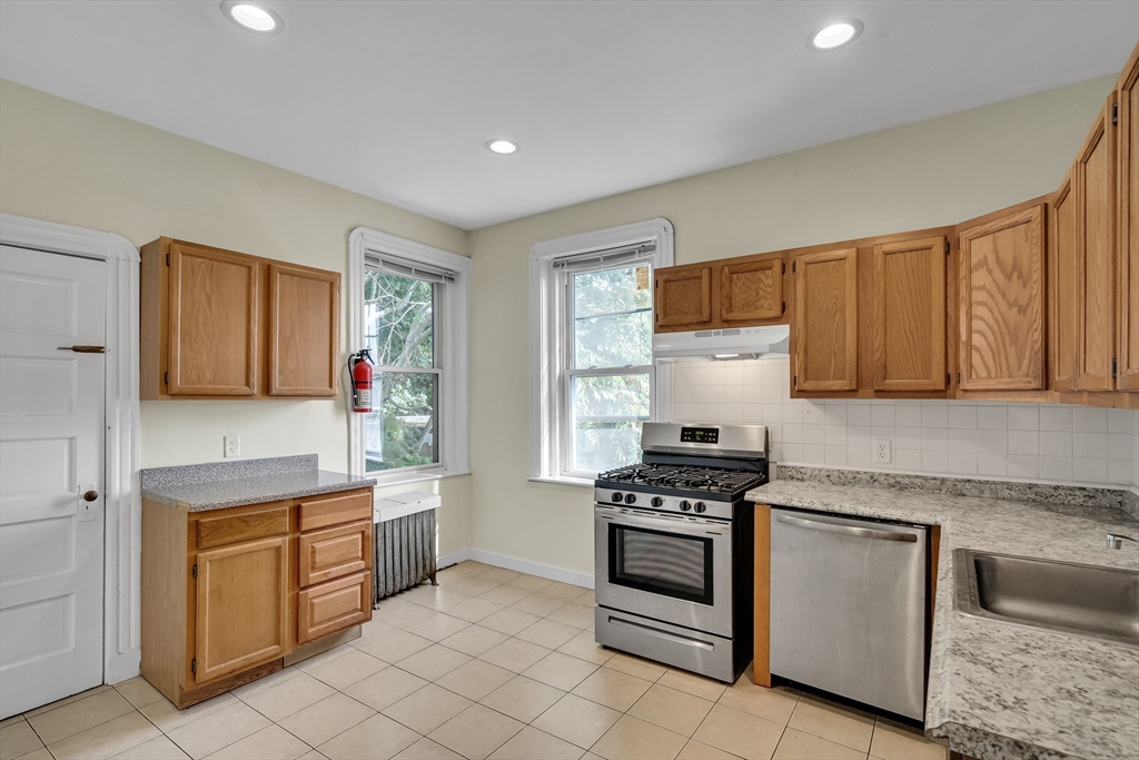 41 Orkney Road, Unit 2 Boston, MA 02135 - Photo 13 of 27