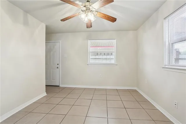 $1,175 | 2602 Chalona Drive, Unit D, Chalmette, LA 70043