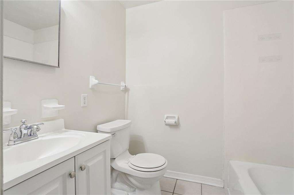 2602 Chalona Drive, Unit D Chalmette, LA 70043 - Photo 10 of 13