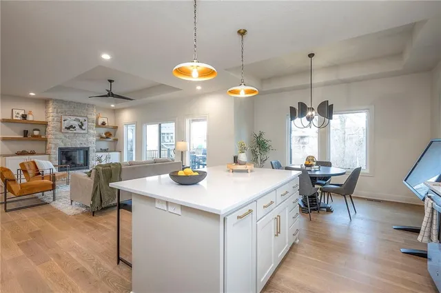 $784,900 | 15486 West 172nd Court, Olathe, KS 66062