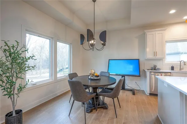 $784,900 | 15486 West 172nd Court, Olathe, KS 66062