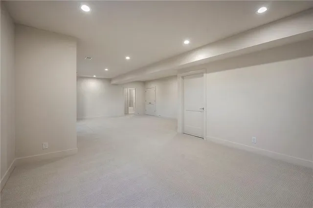 $784,900 | 15486 West 172nd Court, Olathe, KS 66062