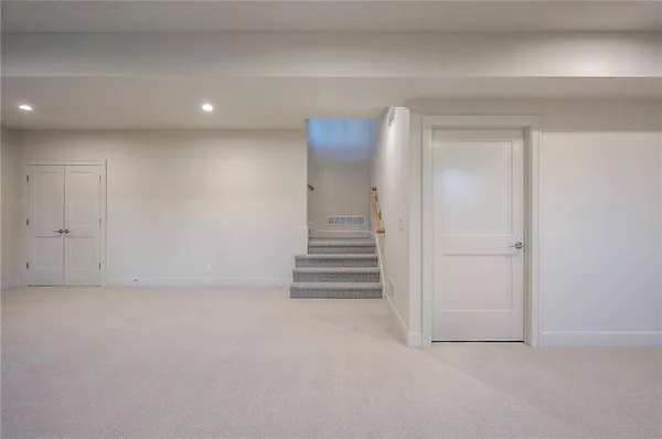 $779,900 | 15486 West 172nd Court, Olathe, KS 66062