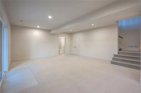 $779,900 | 15486 West 172nd Court, Olathe, KS 66062