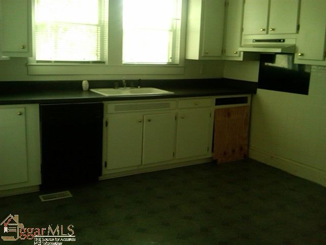 127 Old Grove Road Greenville, SC 29605 - Photo 6 of 11 Gallery Image 6