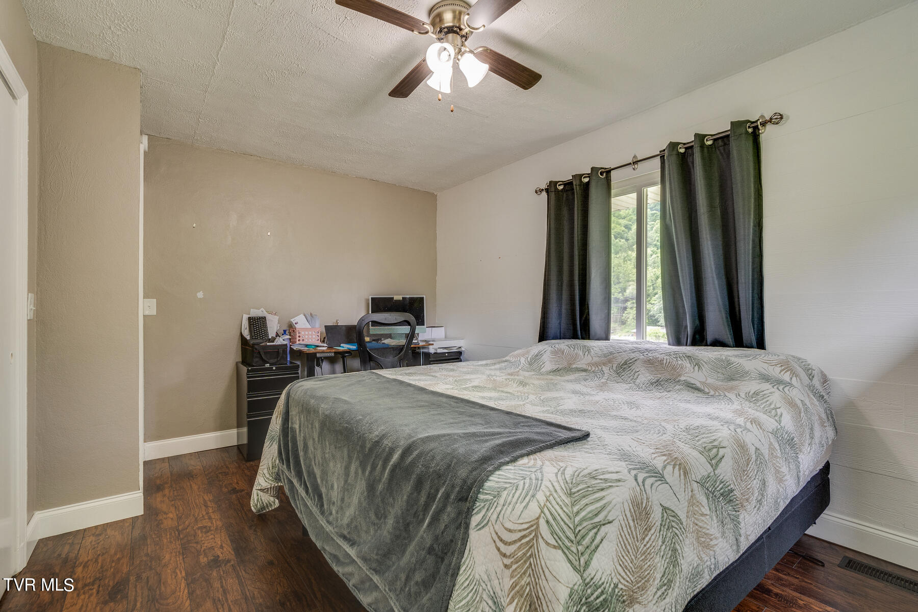 404 Daniel Boone Road Gate City, VA 24251 - Photo 19 of 35 020