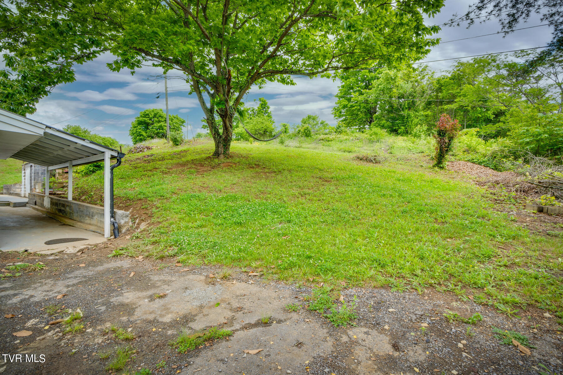 404 Daniel Boone Road Gate City, VA 24251 - Photo 29 of 35 029