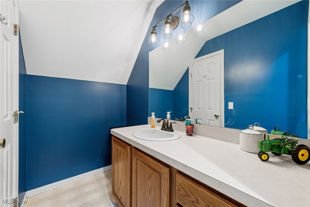 11480 Kile Road Chardon, OH 44024 - Photo 25 of 50 Gallery Image 25