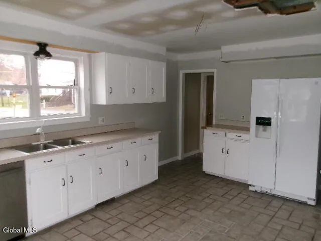 $177,500 | 1 2nd Avenue, Mayfield, NY 12117