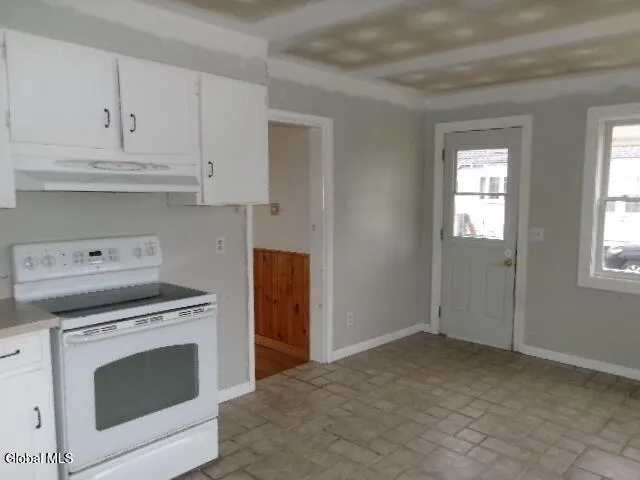 $177,500 | 1 2nd Avenue, Mayfield, NY 12117