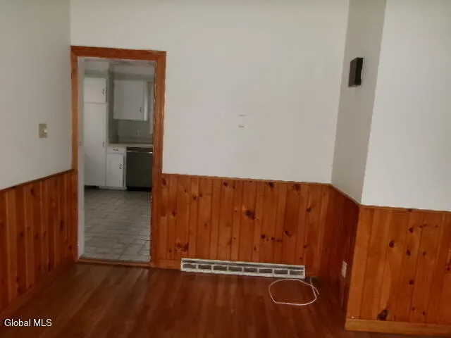 $177,500 | 1 2nd Avenue, Mayfield, NY 12117