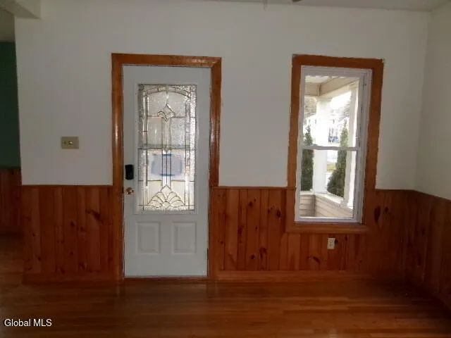 $177,500 | 1 2nd Avenue, Mayfield, NY 12117