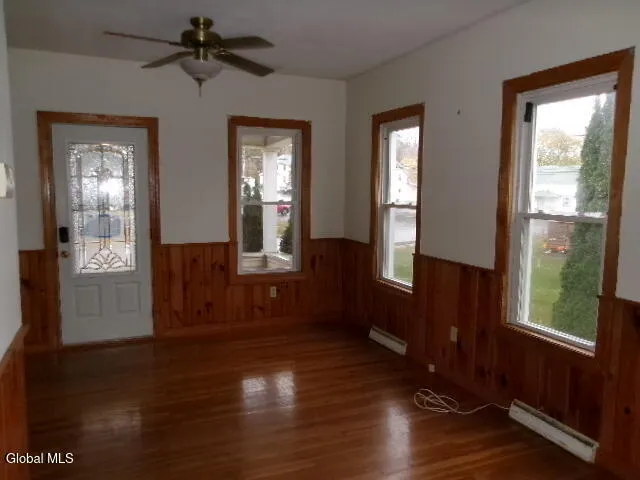 $177,500 | 1 2nd Avenue, Mayfield, NY 12117