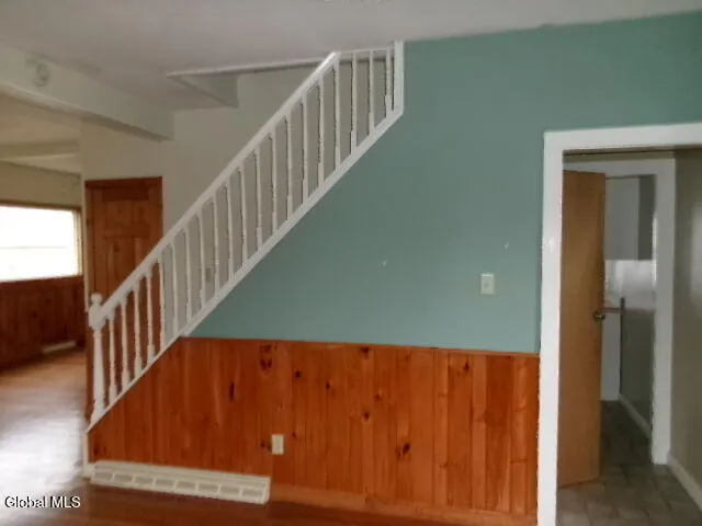 $177,500 | 1 2nd Avenue, Mayfield, NY 12117